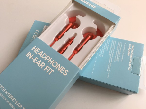 Оригинални слушалки In Ear Fit Samsung EO-EG920B Red